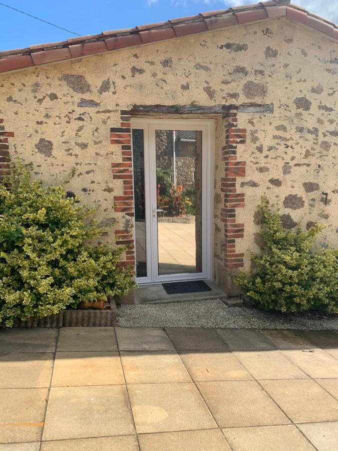 La Basse Monniere Bed & Breakfast Sevremont Luaran gambar