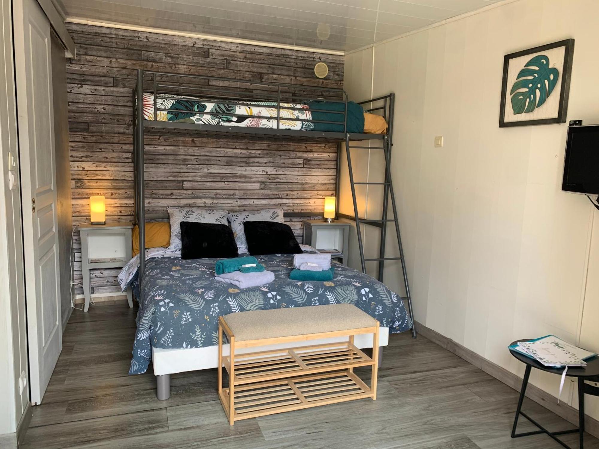 La Basse Monniere Bed & Breakfast Sevremont Luaran gambar